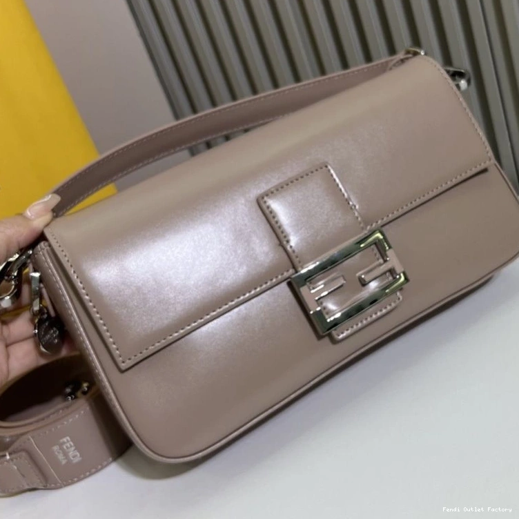 Vintage HOT Fendi Leather In Bag Tiffany Baguette Khaki Smooth Medium 0727